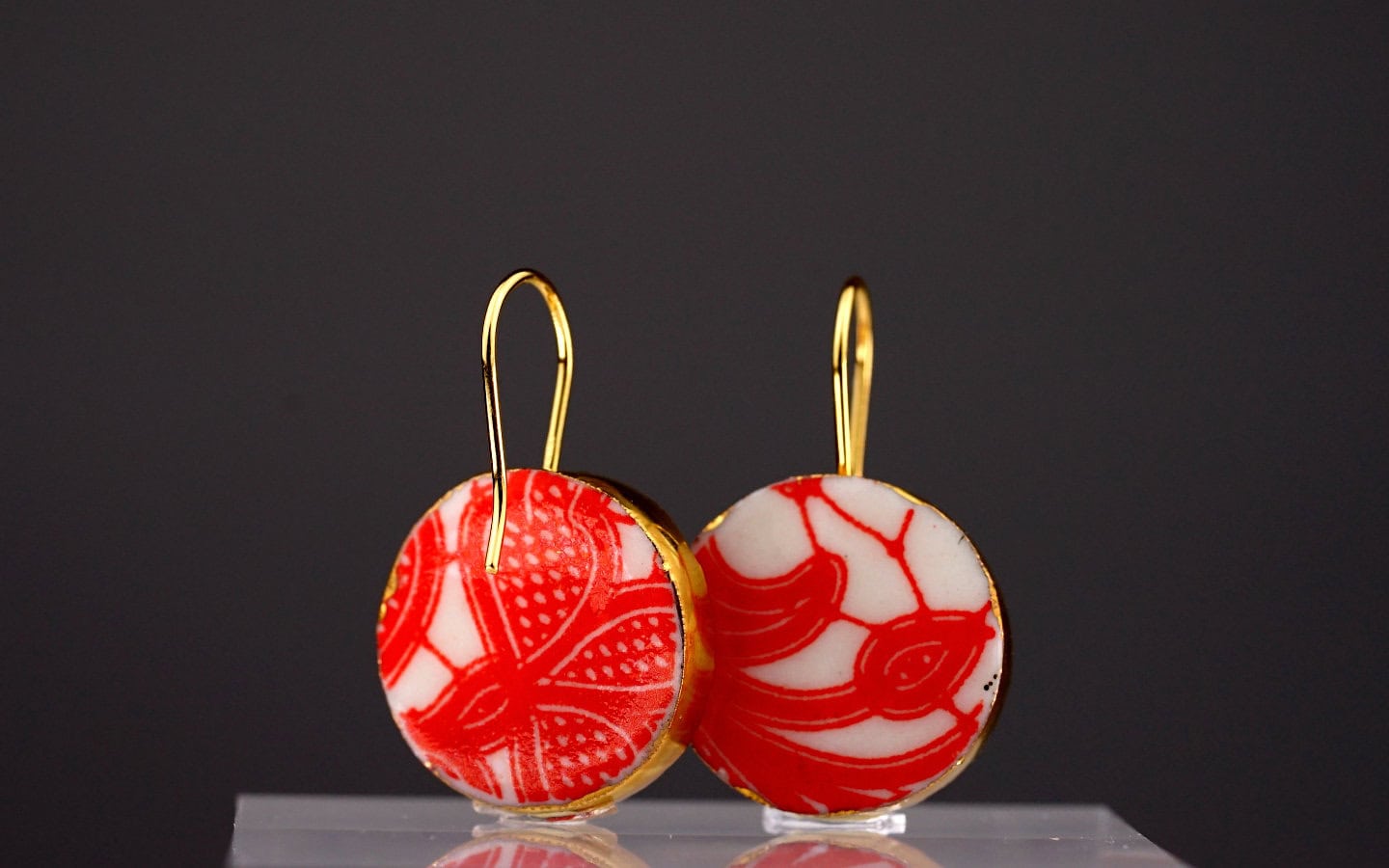 sevilla porcelain gold earrings frontbackview unique mamutaki