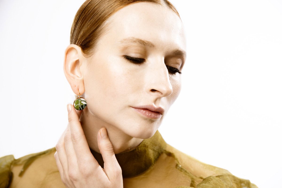 The Midori Mori Collection brings the harmony of nature and design into your life. These handcrafted earrings add a touch of timeless elegance and a deep connection to nature to every moment.