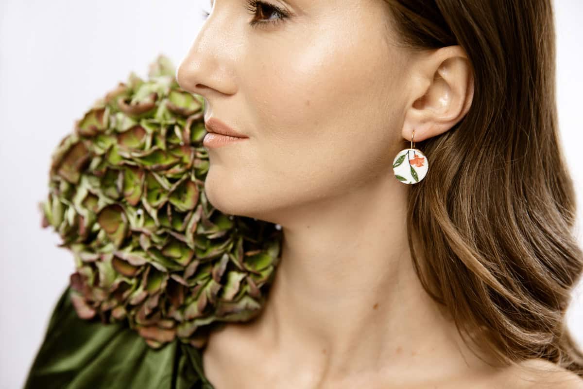 ruby rose porcelain earrings with gold mamutaki handcrafted front view 2